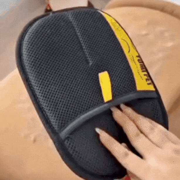 כפפת קושקה - כפפה אלקטרוסטטית להסרת שיער בעלי חיים