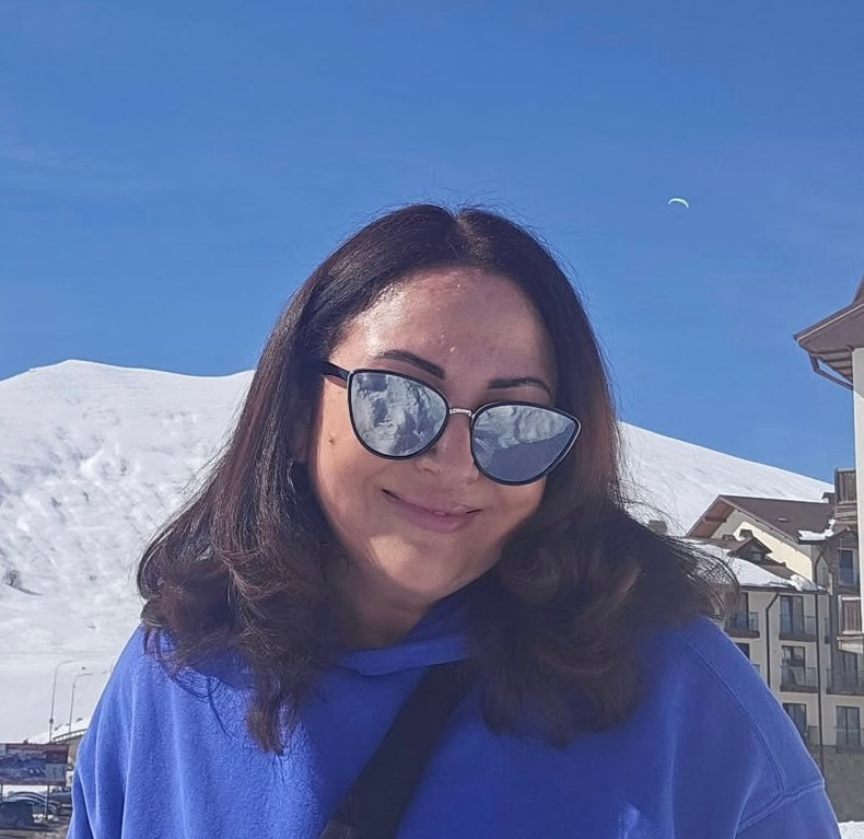 אנגליקה ק. - נווה מנחם